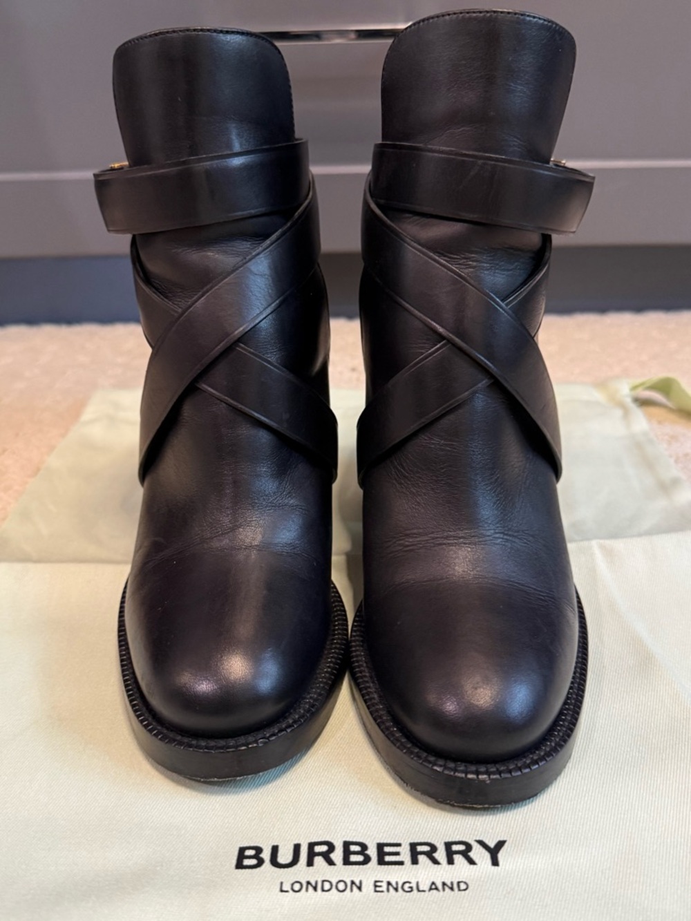 Burberry Black Monogram motif leather ankle boots, Size 36 - Picture 5 of 12